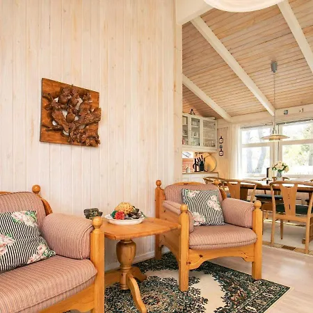Semesterbostad 8 Person Holiday In Lb K