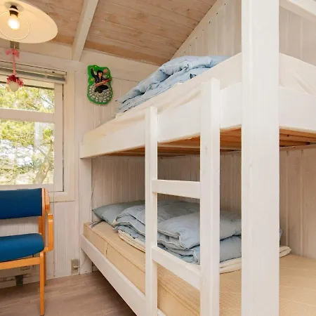 8 Person Holiday In Lb K * Ålbæk